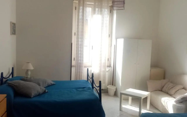 Palazzo Diomede Carafa #3