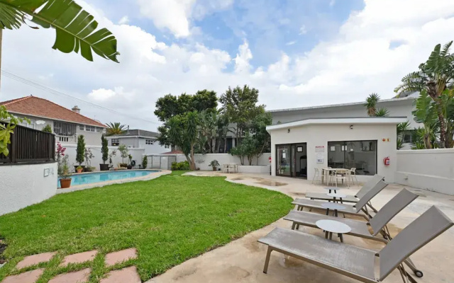 Modern Sea Point Oasis Garden Pool BBQ Gym