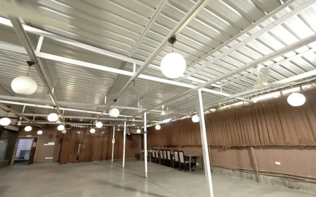 HOTEL SHAGUN ROOMS & BANQUET Surat