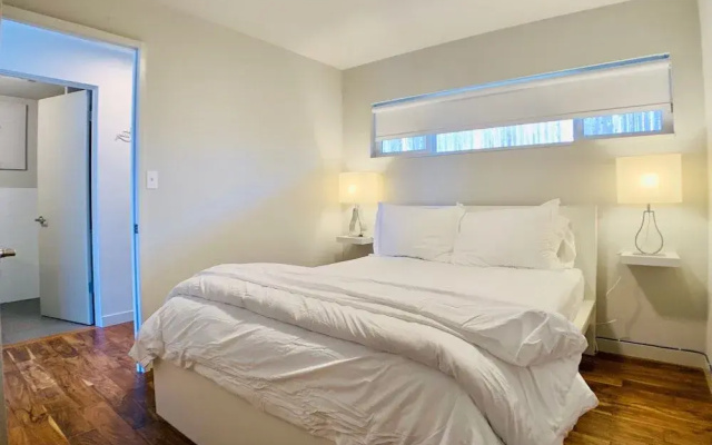Retro meets Modern-Walkable & Mins to Attraction