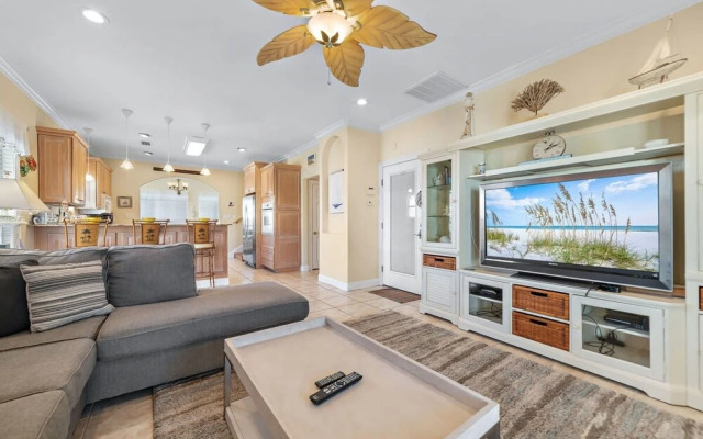 Blue Lagoon Beach House