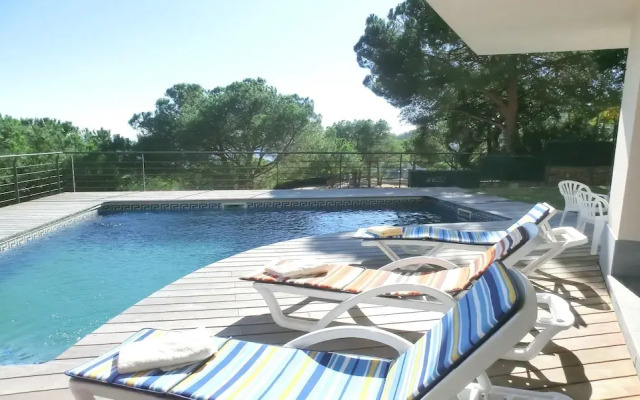 104664 - Villa in Lloret de Mar