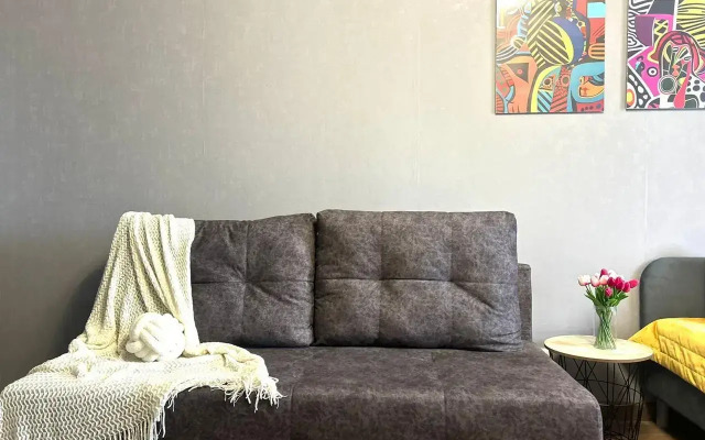 На Сутки на переулке Светлогорский