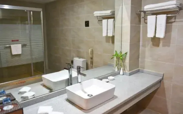 Hequn Hotel