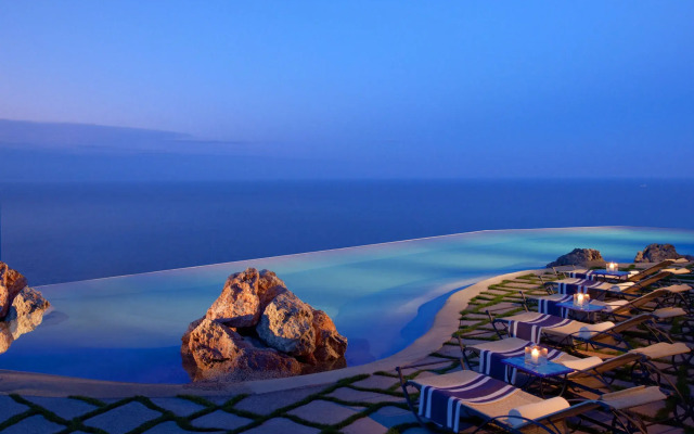 Monastero Santa Rosa Hotel & Spa