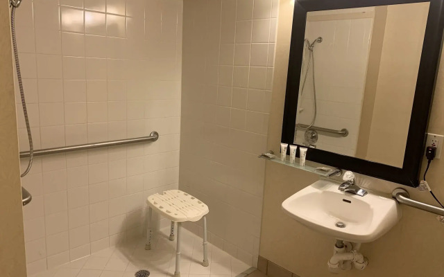 Country Inn & Suites by Radisson, West Valley City, UT