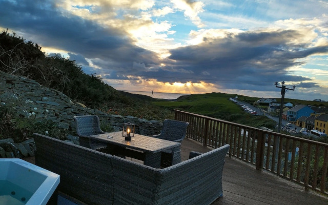 Luxury Lodges in Doolin Village