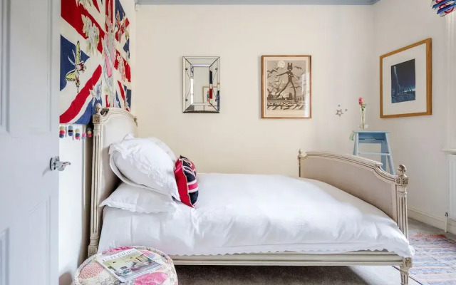 Exquisite Designers Abode