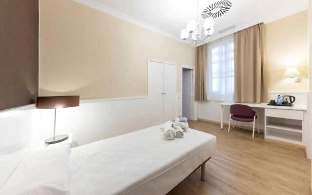 1881 Hotel Balneario Vichy Catalan