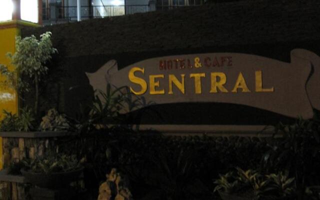 Sentral Hotel & Cafe