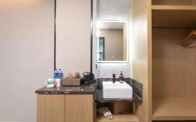 Greentree Inn Jiangsu Changzhou Lijia Town Wujin Road Business Hotel