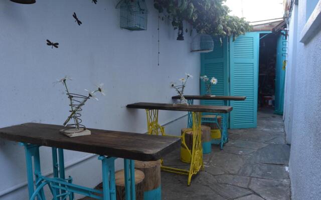 Pastora Suites & Hostel