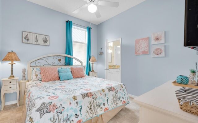 Bronze Star by the Sea