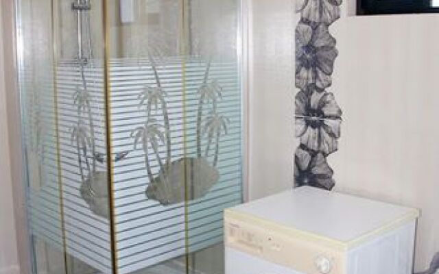 Vista Akara Suites