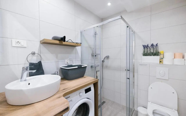 Residence top location apt. 1 Marghareta with sea view