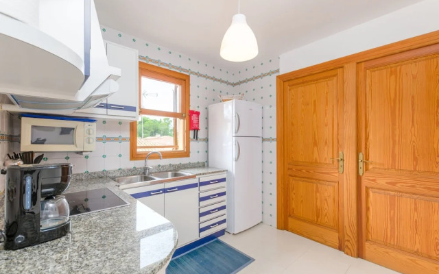 Llepol in Alc dia With 1 Bedrooms and 1 Bathrooms