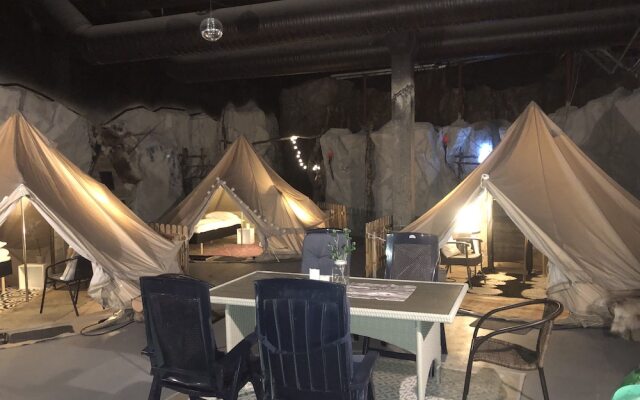 Basecamp NORD - Indoor Camping