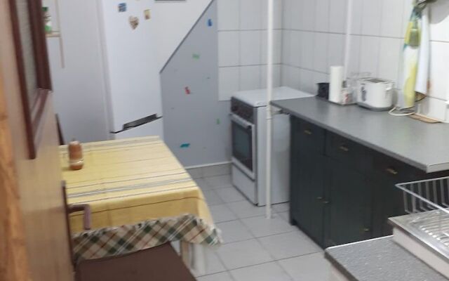 2-bedroom Apartment in Bucharest Near Town Center