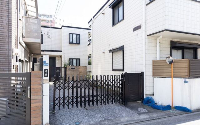 Shinagawa Wisteria Residence