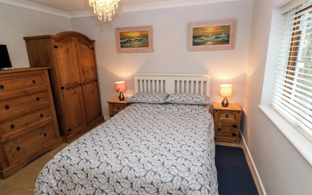 Tregonning Lodge