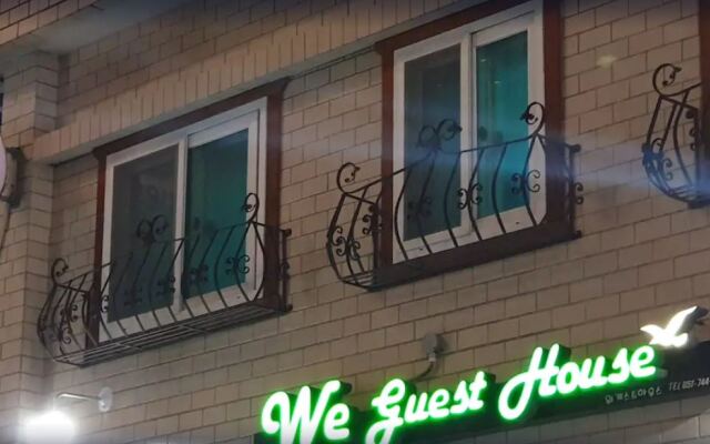 We Guest House - Hostel