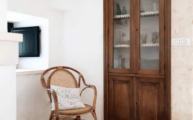 Trulli sul vignale in Masseria Santalachicca