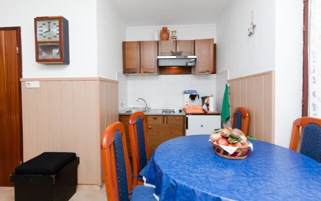 Apartments Dinka