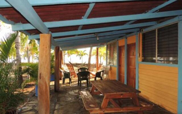 Backpackers Beach Hostel