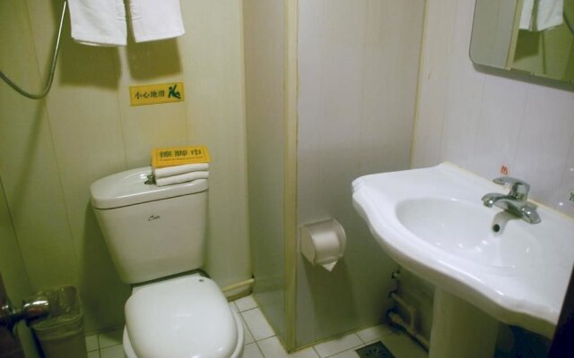 Hejia Hotel (Beijing Baiyun Road Fuxing Hospital)