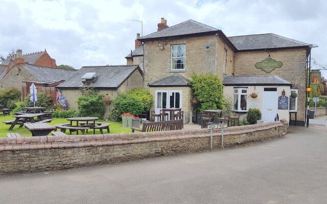 Roade House Hotel