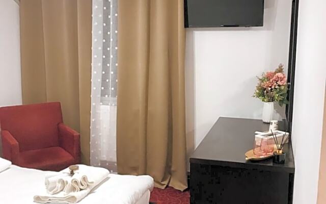 Apartamente 9 - Naomi