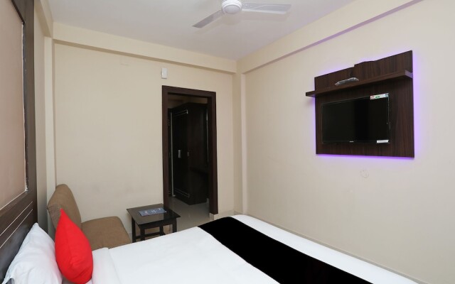 Capital O 27804 Hotel Globe International