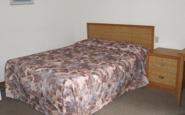 Clarkson Village Motel