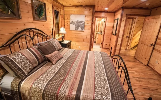 Mountain Dream Lodge - 4 Br Cabin