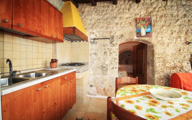 Merlo Trullo con Piscina