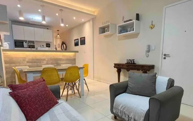 Excelente apartamento na Prainha