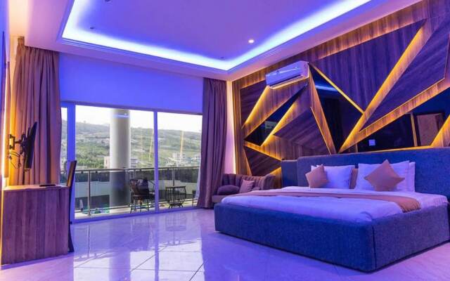 The Platinum Bay Hotel