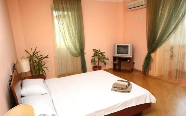 Inn Home Apartments - Livoberezhna
