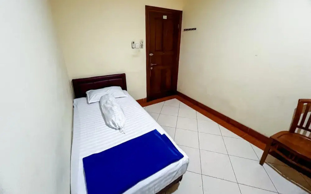 House Of Livina Mitra RedDoorz
