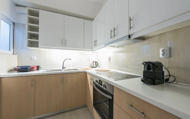 Victoria Queens Suites Apartments