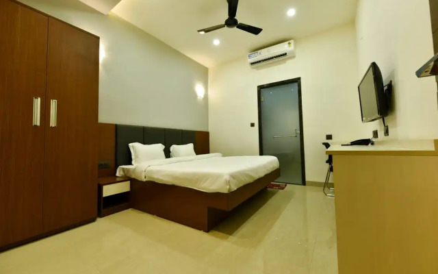 Hotel Nikhil Regency