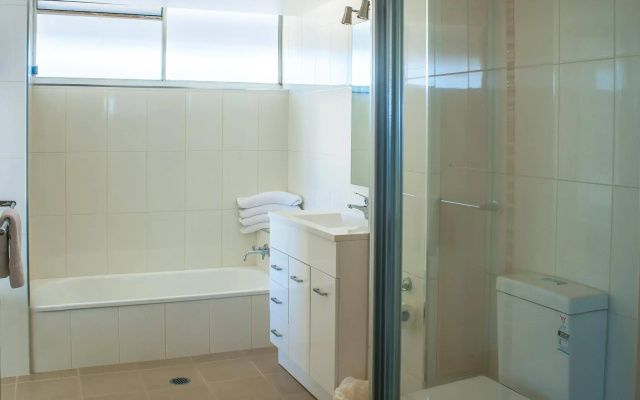 Cashelmara Beachfront Apartments