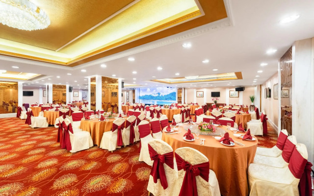 Riviera Hotel Macau