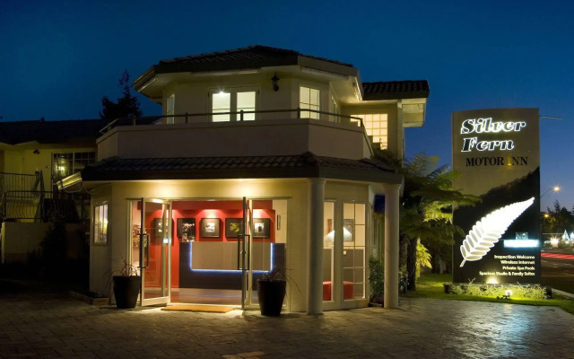 Silver Fern Rotorua Suites & Spa