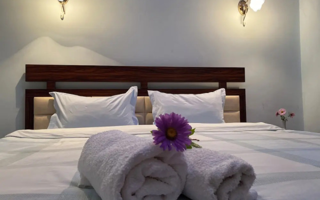 Christy Hotel