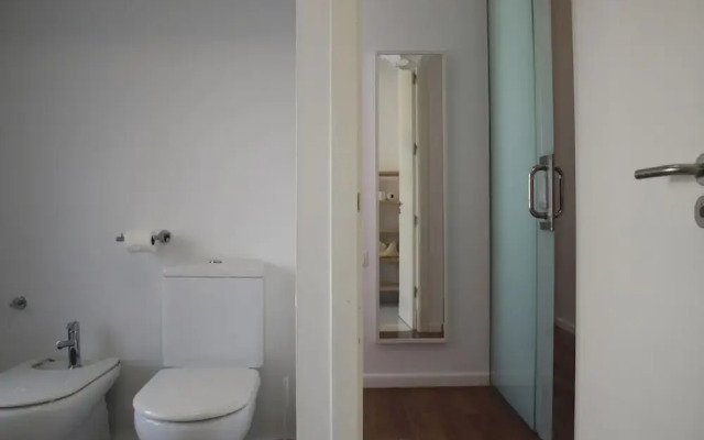 ApartUP San Vicente Hall