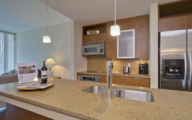 NEW Two bedroom condo in Channelside Tam