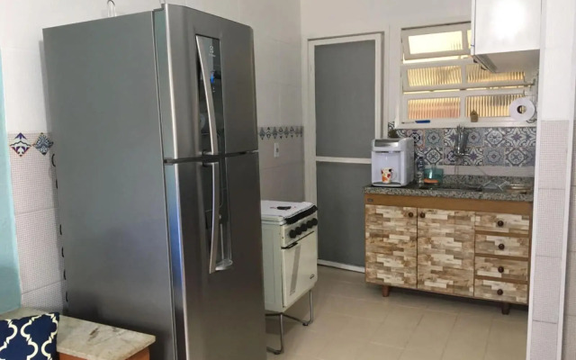 Casa em condomínio em Martin de Sá.