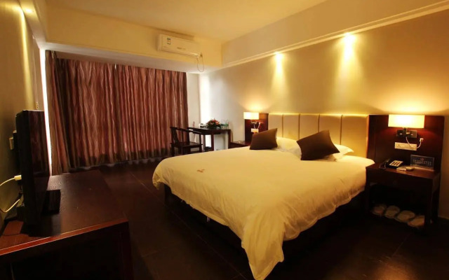 Yangshuo Spring Hill Hotel