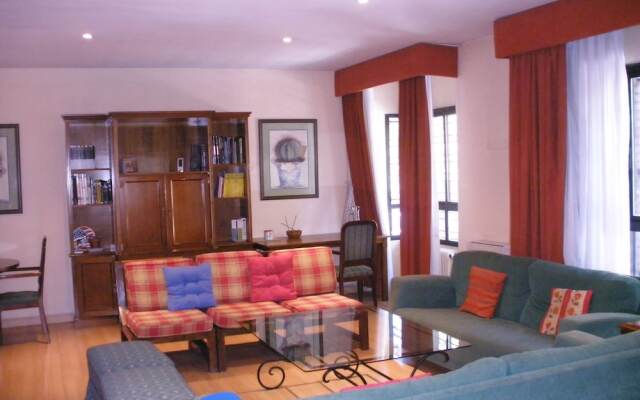 Hispania Residence - Hostel